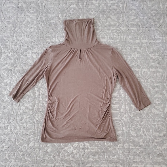 Heather Brown Keyhole Turtleneck Top with ¾ Sleeves Sz L - Picture 6 of 9